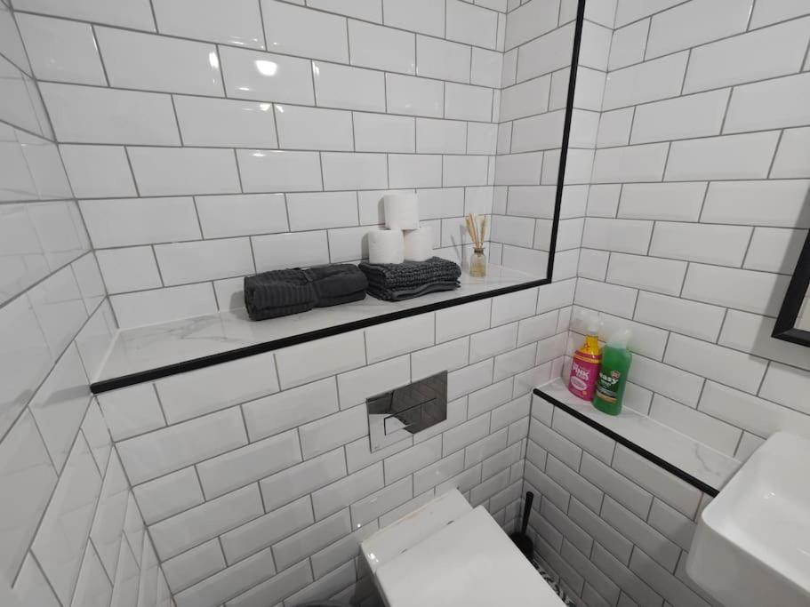 شقة New Studio Flat In Old Street - Zone 1 لندن المظهر الخارجي الصورة